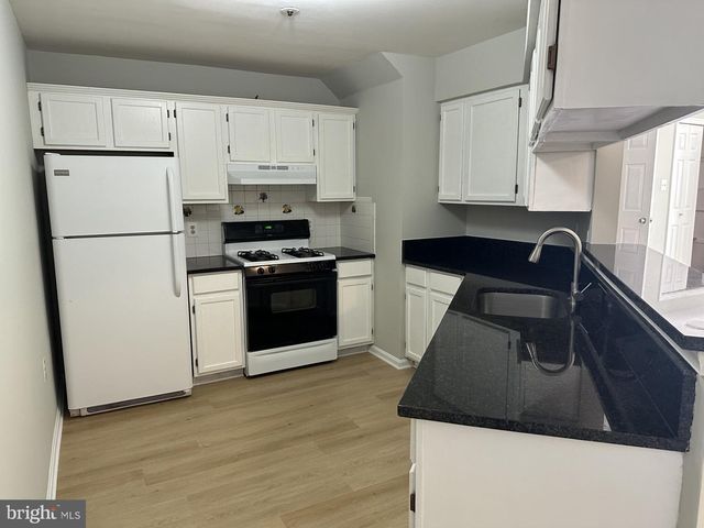 7859 APACHE RIDGE CT, Manassas, VA 20109