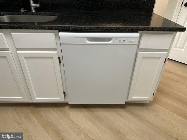 7859 APACHE RIDGE CT, Manassas, VA 20109