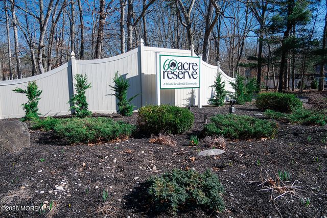1502 Jasmine Court, Jackson, NJ 08527