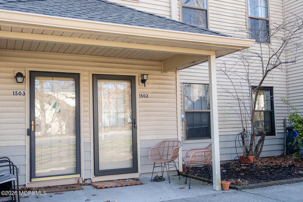 1502 Jasmine Court, Jackson, NJ 08527