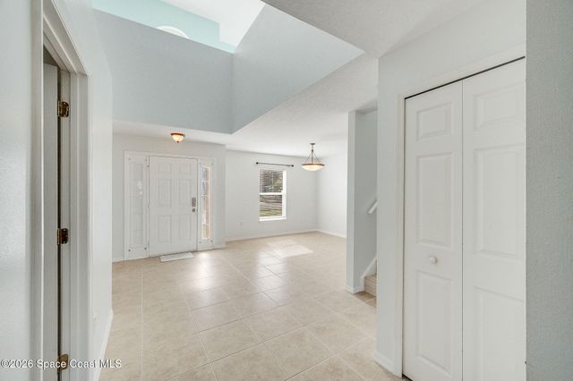 2041 Brookshire Circle, Melbourne, FL 32904