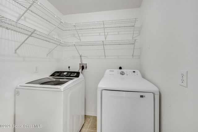 2041 Brookshire Circle, Melbourne, FL 32904