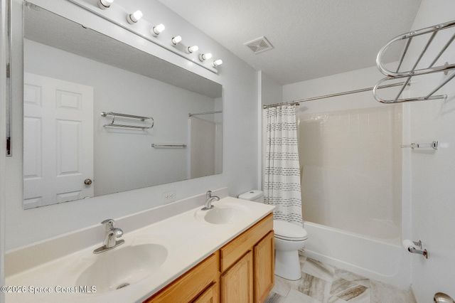 2041 Brookshire Circle, Melbourne, FL 32904