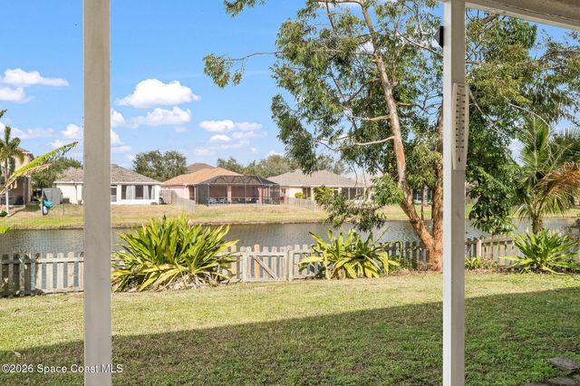 2041 Brookshire Circle, Melbourne, FL 32904