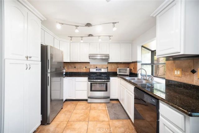 3616 Whittlers, West Covina, CA 91792