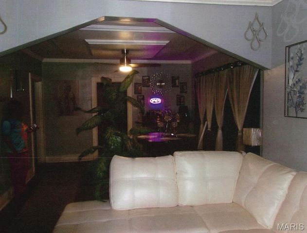 727 N 38th Street, East St Louis, IL 62205