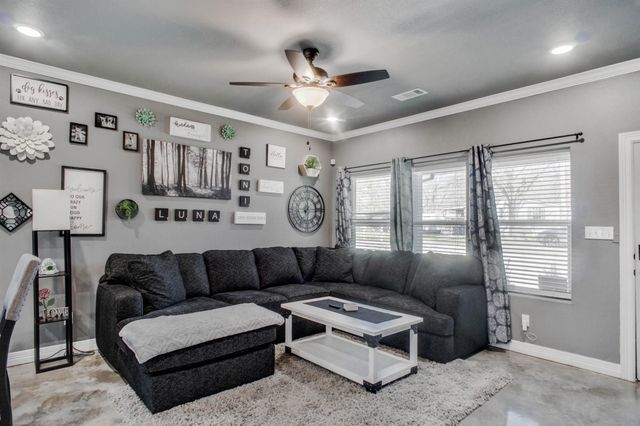 1018 Chase Street, Denison, TX 75020