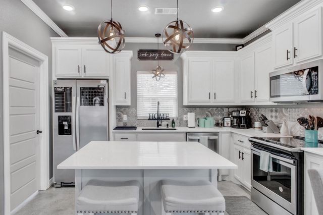 1018 Chase Street, Denison, TX 75020