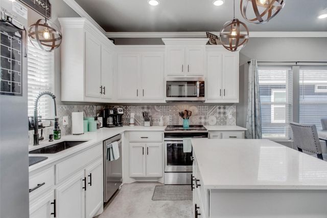 1018 Chase Street, Denison, TX 75020