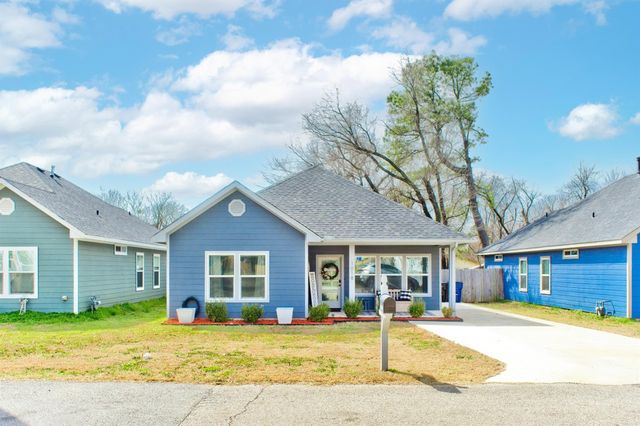 1018 Chase Street, Denison, TX 75020