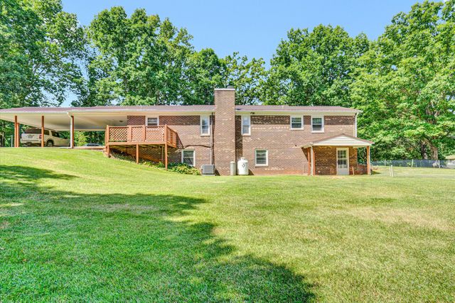2680 FORK MOUNTAIN RD, Bassett, VA 24055
