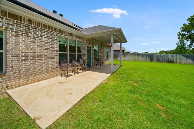 11479 Lindsey Garden Drive, Tyler, TX 75709