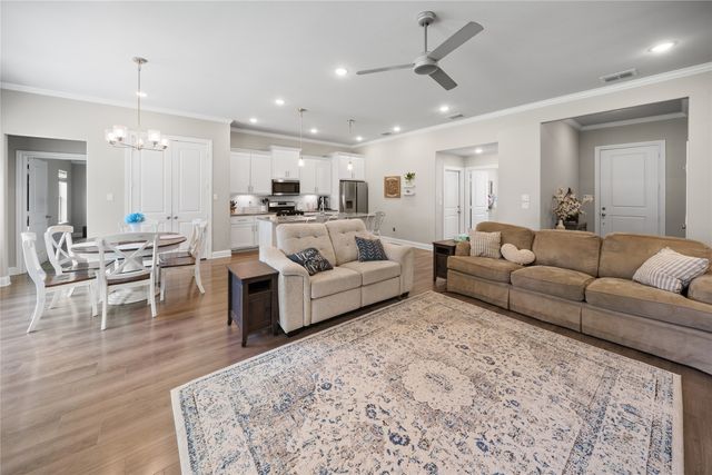 11479 Lindsey Garden Drive, Tyler, TX 75709