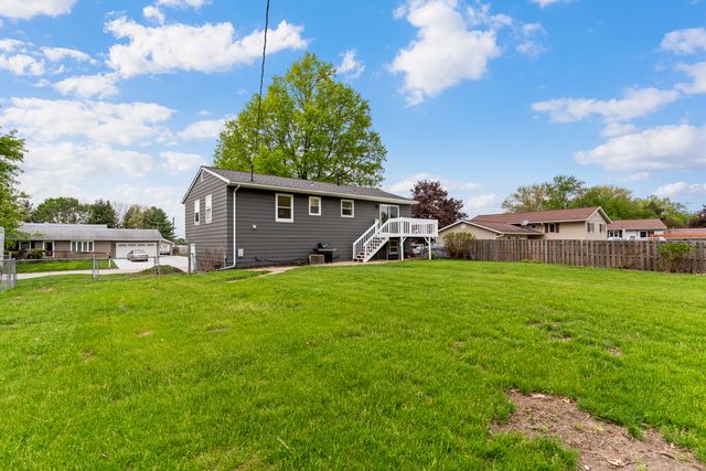 220 Melodie Lane, Colona, IL 61241