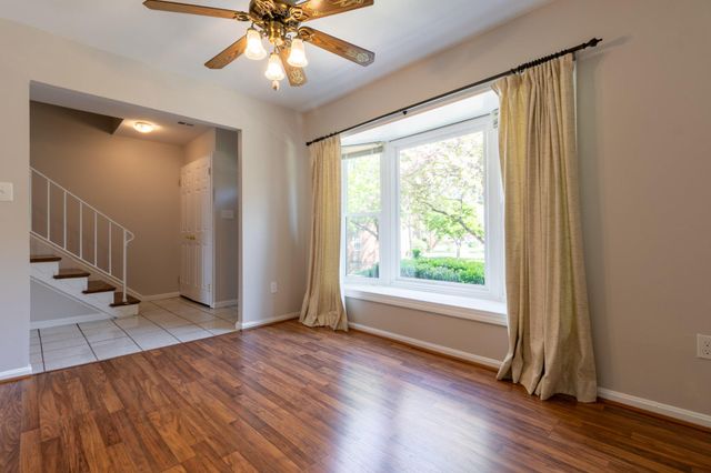7950 LAKECREST DR, Greenbelt, MD 20770