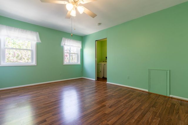 7950 LAKECREST DR, Greenbelt, MD 20770