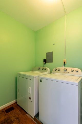 7950 LAKECREST DR, Greenbelt, MD 20770