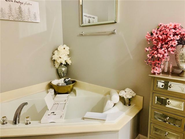 1757 Glen View Way, Hampton, GA 30228