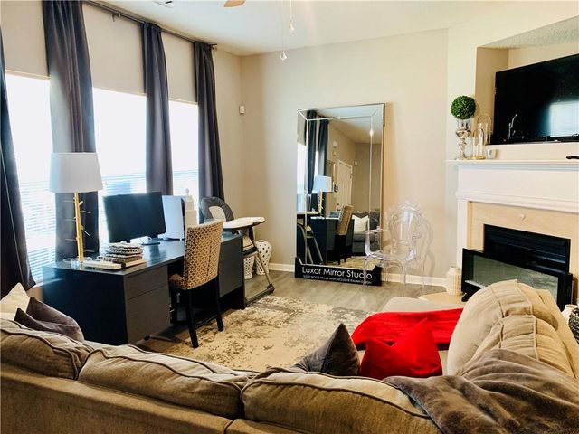 1757 Glen View Way, Hampton, GA 30228