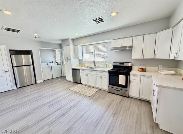 1311 Griffith Avenue, Las Vegas, NV 89104