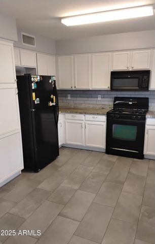 5305 W JESSICA Lane, Laveen, AZ 85339