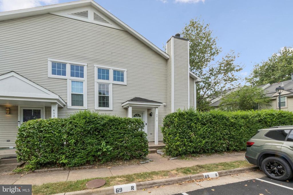 6012 HAVENER HOUSE WAY, Centreville, VA 20120