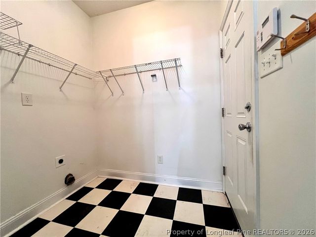 342 Sandwedge Drive, Fayetteville, NC 28311