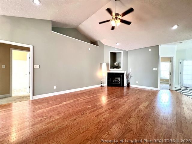 342 Sandwedge Drive, Fayetteville, NC 28311