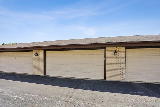 15229 Catalina Drive 3c, Orland Park, IL 60462