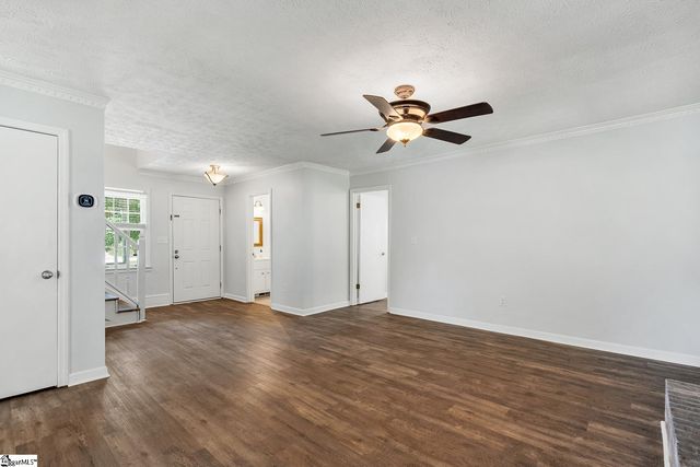 103 Kestrel Court, Taylors, SC 29687