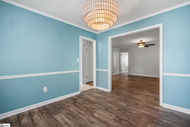 103 Kestrel Court, Taylors, SC 29687