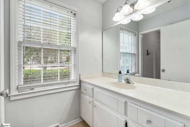 103 Kestrel Court, Taylors, SC 29687