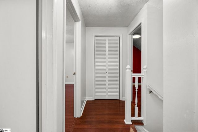 103 Kestrel Court, Taylors, SC 29687