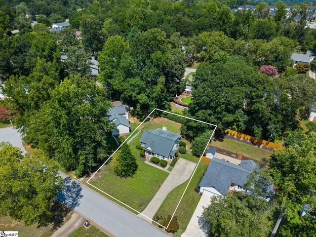 103 Kestrel Court, Taylors, SC 29687