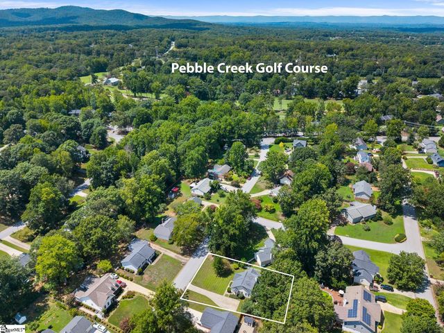 103 Kestrel Court, Taylors, SC 29687