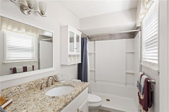 110 Allenwood Road, Fayetteville, GA 30214