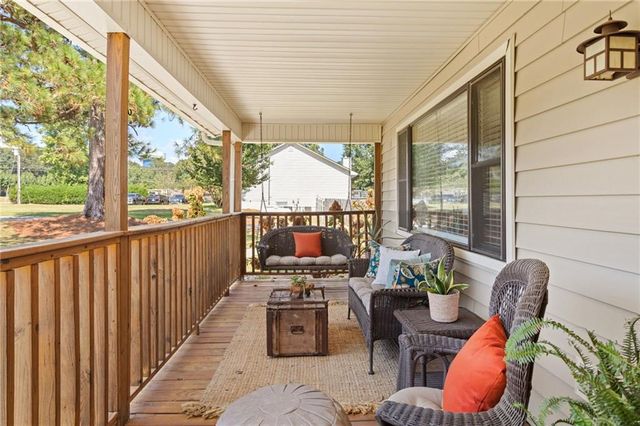 110 Allenwood Road, Fayetteville, GA 30214