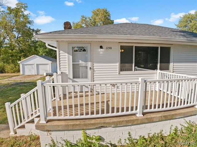 1150 Old Vincennes Trail, O'fallon, IL 62269