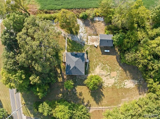 1150 Old Vincennes Trail, O'fallon, IL 62269