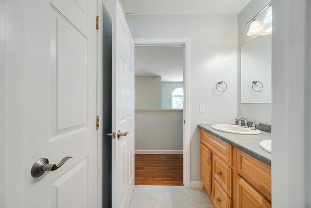 196 Countryside Road, Waterbury, VT 05676