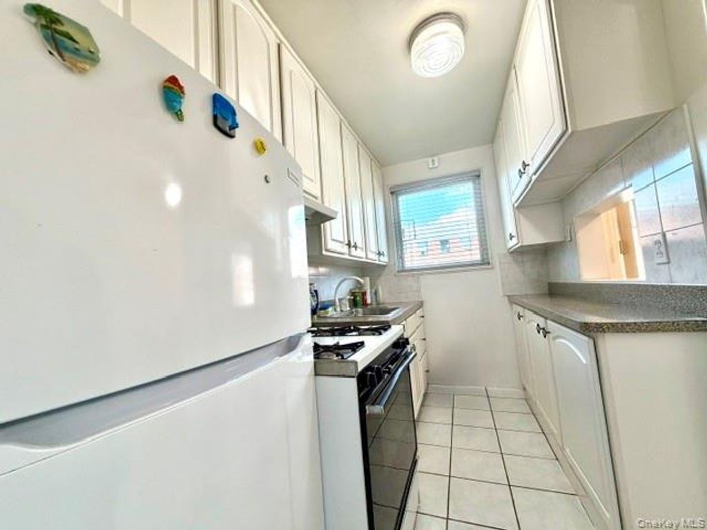 69-29 218th Street Lower, Bayside, NY 11364