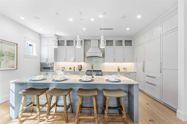 166 SE 1st Ave, Delray Beach, FL 33444