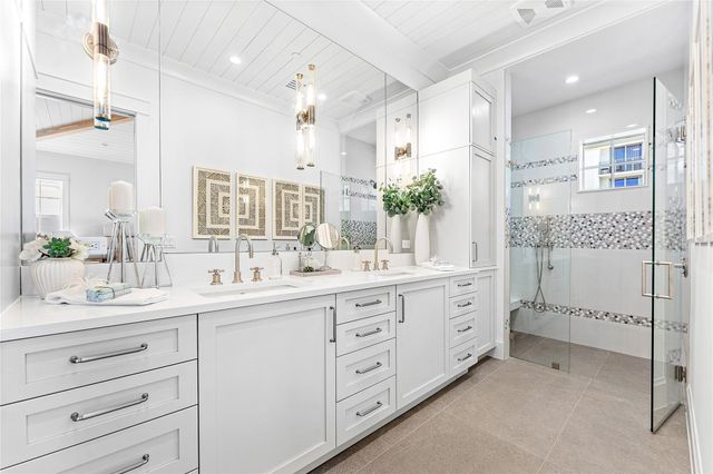 166 SE 1st Ave, Delray Beach, FL 33444