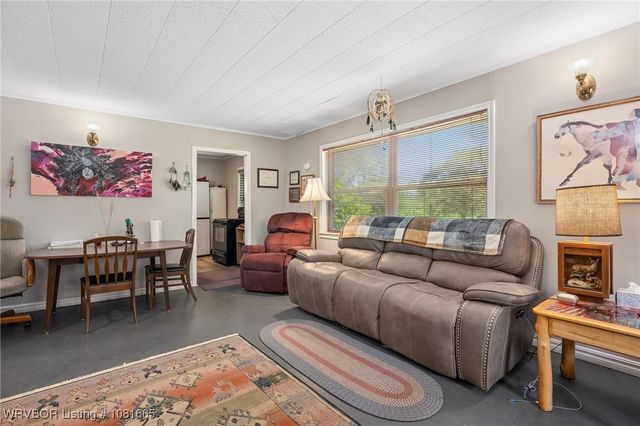 5122 Beach Cutoff Drive, Van Buren, AR 72956