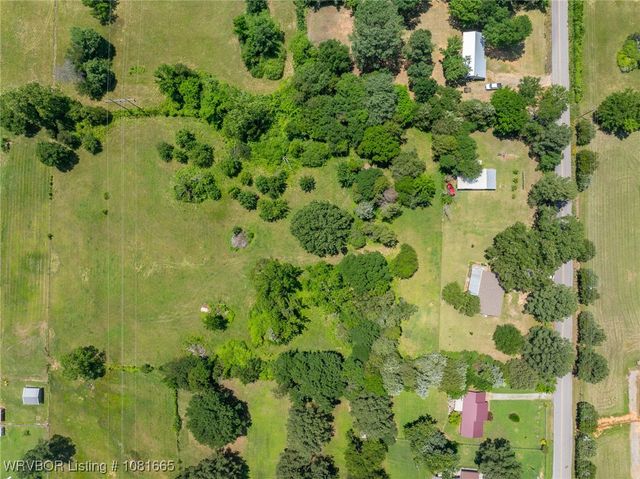 5122 Beach Cutoff Drive, Van Buren, AR 72956
