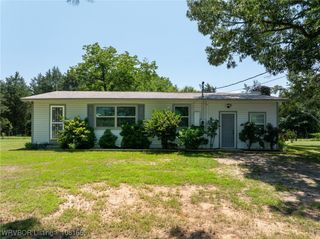 5122 Beach Cutoff Drive, Van Buren, AR 72956