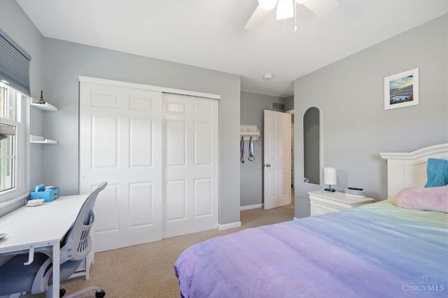 7229 Camargowoods Drive, Madeira, OH 45243