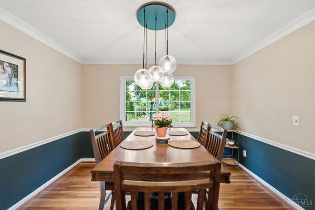 7229 Camargowoods Drive, Madeira, OH 45243