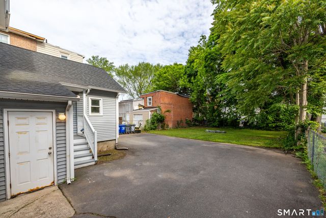 38-40 Madison Street, Hartford, CT 06106