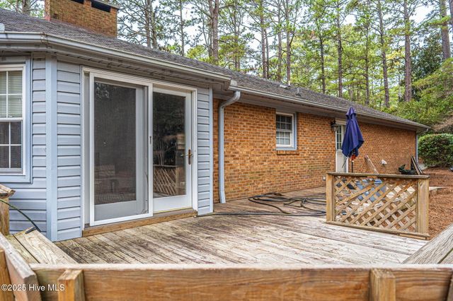 202 Downing Place, Southern Pines, NC 28387
